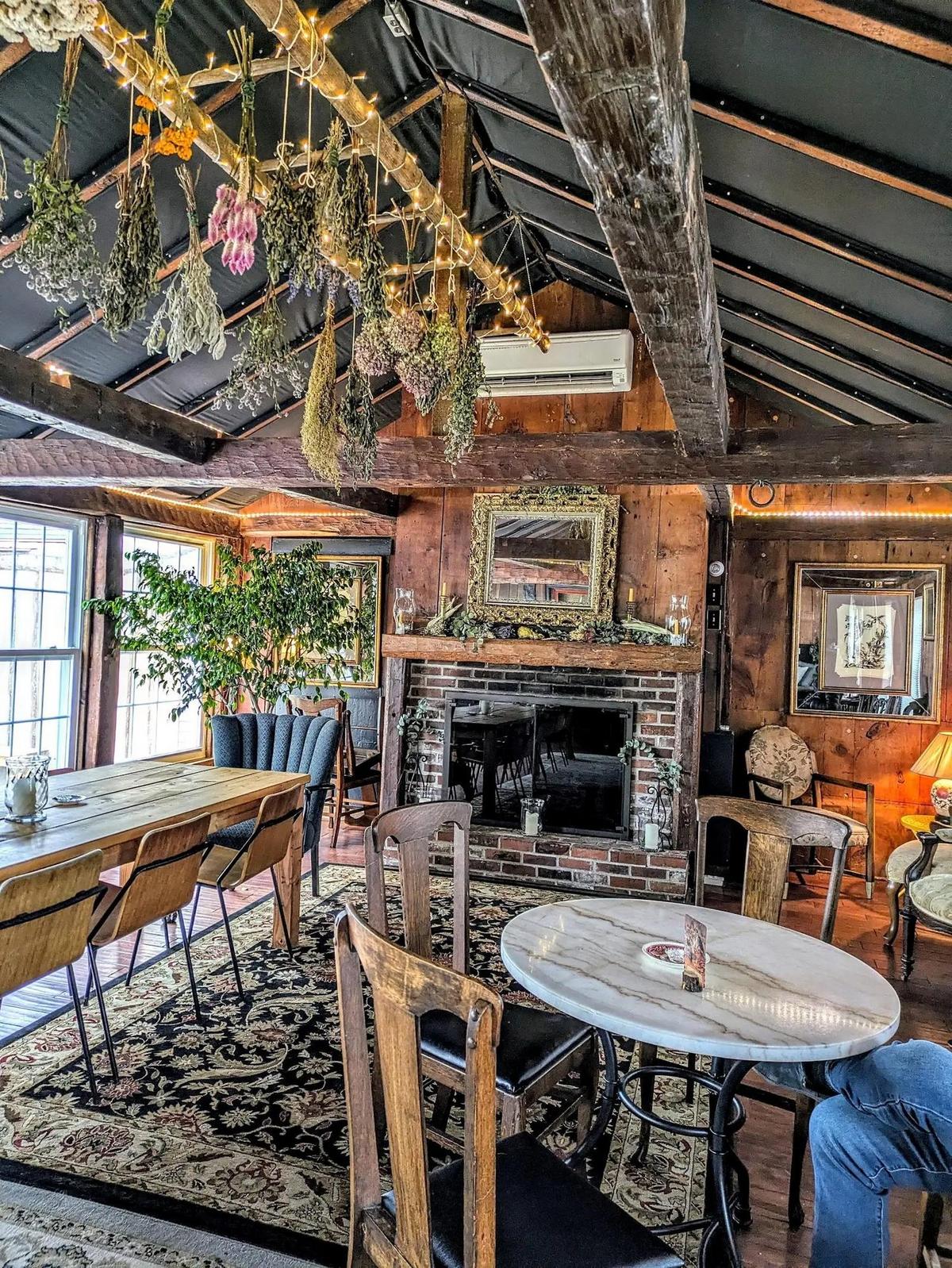 Sassafrass Cafe in Town Hill, Maine