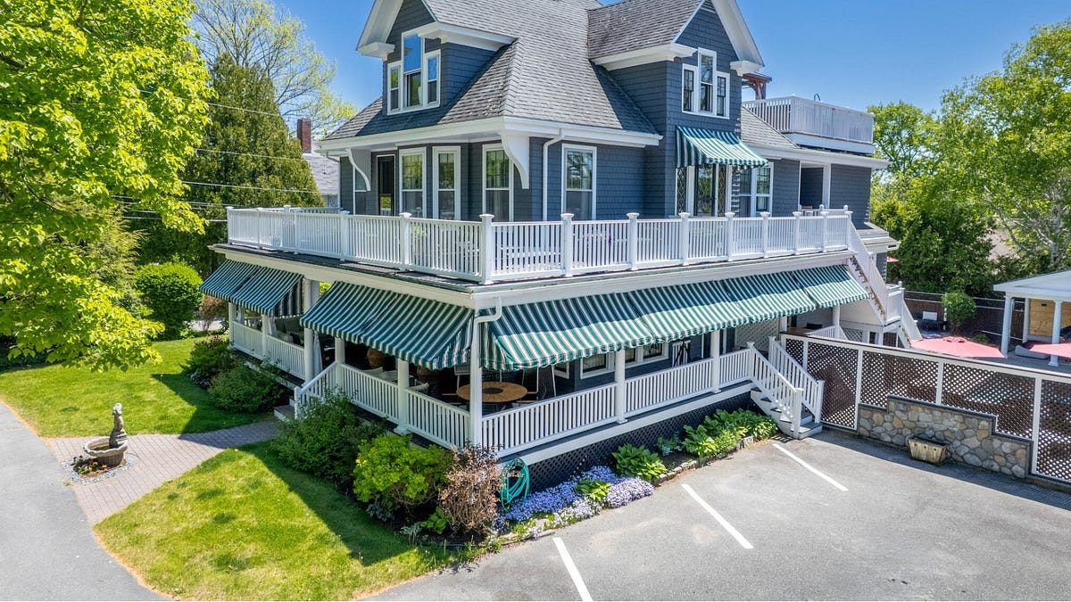 Lindenwood Inn in Southwest Harbor, Maine